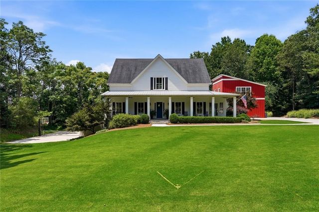 220 Audreys Way, Suwanee, GA 30024