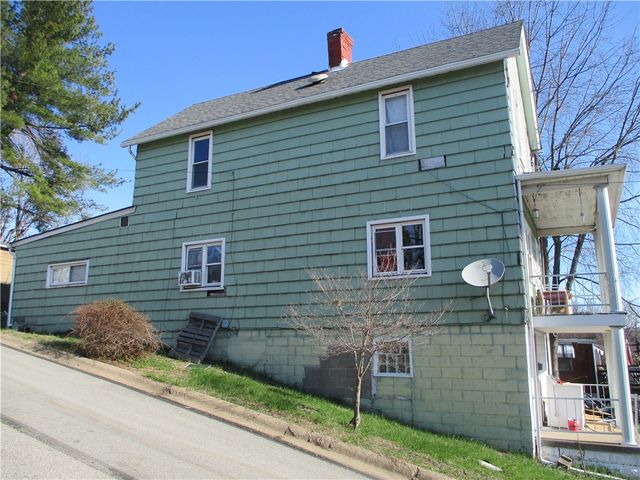 1 Watkins Ave, Donora, PA 15033