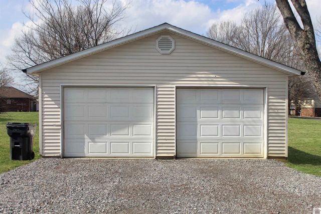 3735 State Route 303, Mayfield, KY 42066