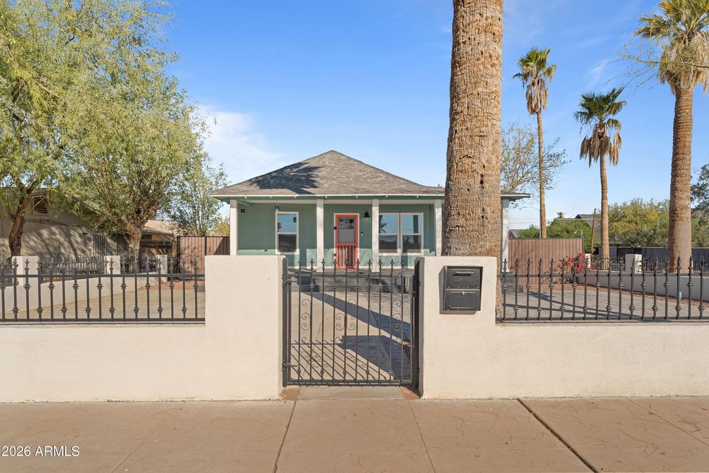 930 E TAYLOR Street, Phoenix, AZ 85006 — photo 3