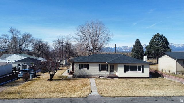 25 N 400 W, Beaver, UT 84713