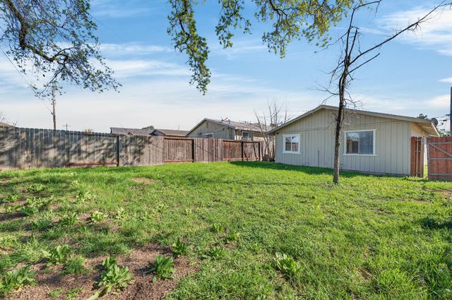 3521 belden, Sacramento, CA 95838