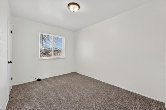 3521 belden, Sacramento, CA 95838