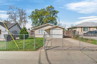 3521 belden, Sacramento, CA 95838