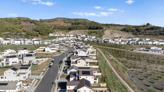 35182 Orchard Trail, Fallbrook, CA 92028