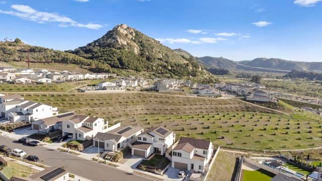 35182 Orchard Trail, Fallbrook, CA 92028