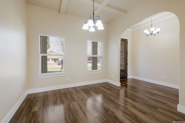 8366 Ventura Blvd, Selma, TX 78154