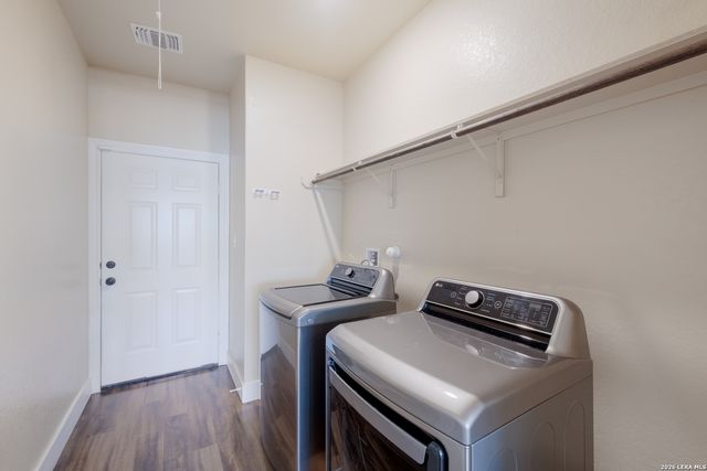 8366 Ventura Blvd, Selma, TX 78154