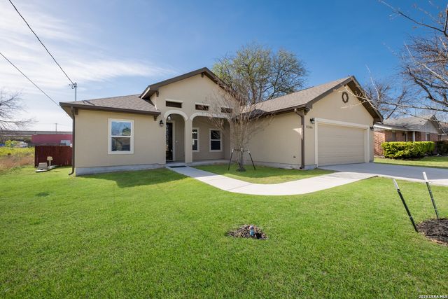 8366 Ventura Blvd, Selma, TX 78154