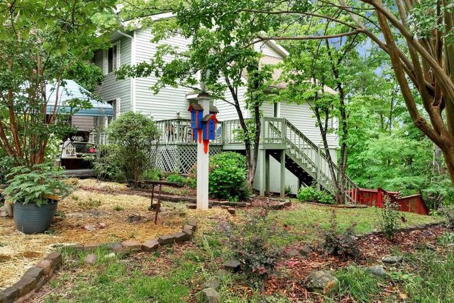 390 Alpenrosen Strasse, Helen, GA 30545