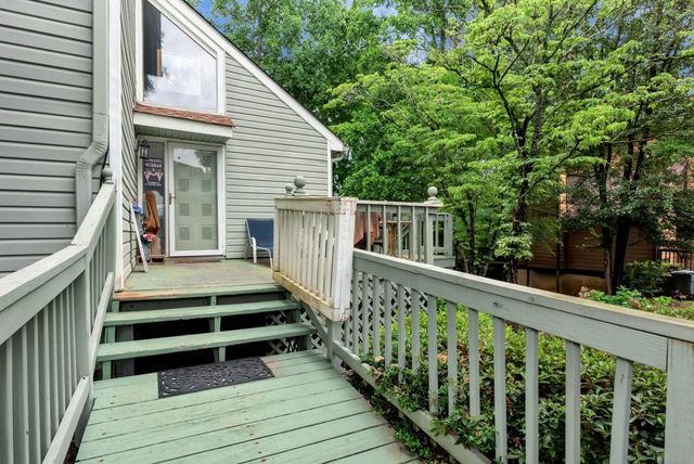 390 Alpenrosen Strasse, Helen, GA 30545