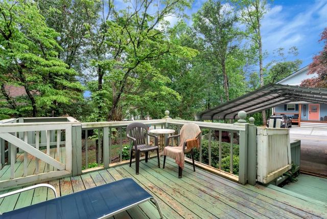 390 Alpenrosen Strasse, Helen, GA 30545