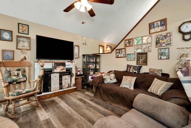 390 Alpenrosen Strasse, Helen, GA 30545