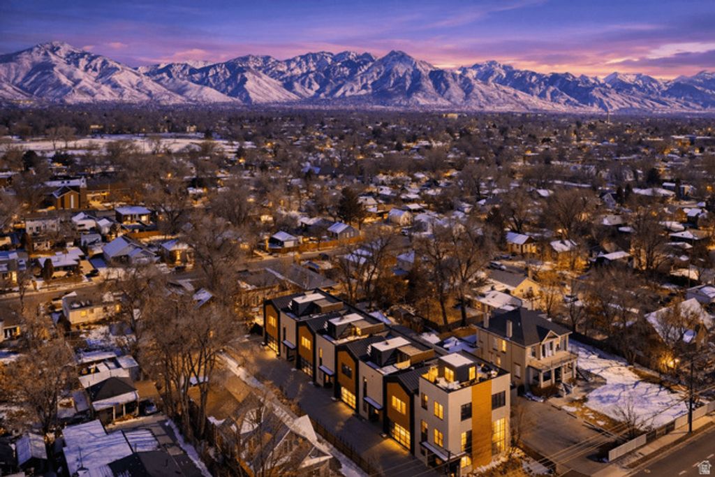 Image 40 of property listing at 2471 S 700 E, Salt Lake City, UT 84106