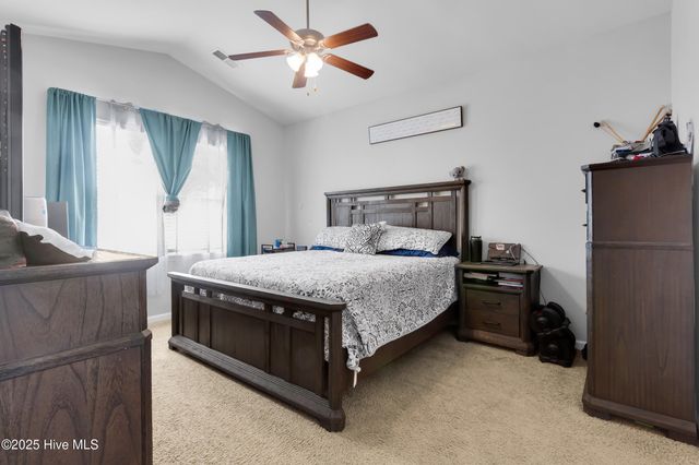 402 Isabelle Street, New Bern, NC 28560