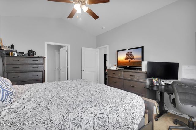 402 Isabelle Street, New Bern, NC 28560