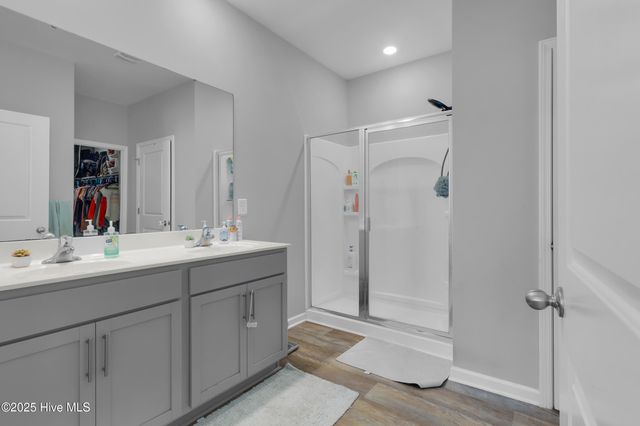 402 Isabelle Street, New Bern, NC 28560