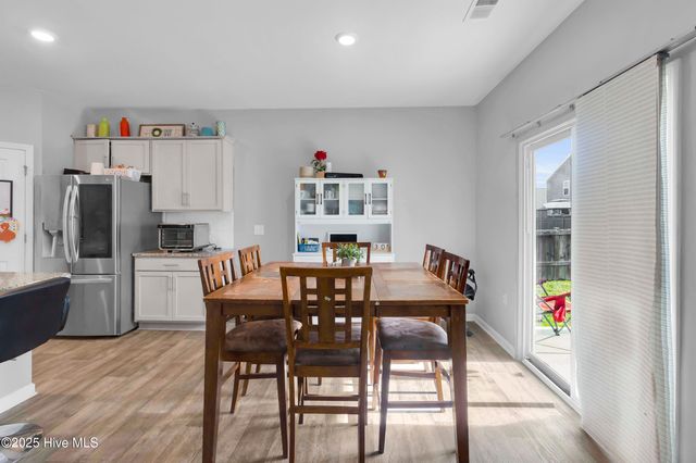 402 Isabelle Street, New Bern, NC 28560