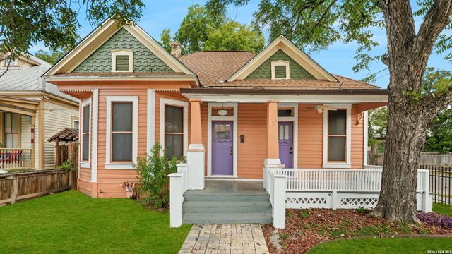 121 Daniel St, San Antonio, TX 78204