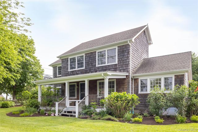 2395 Jackson Street, New Suffolk, NY 11956