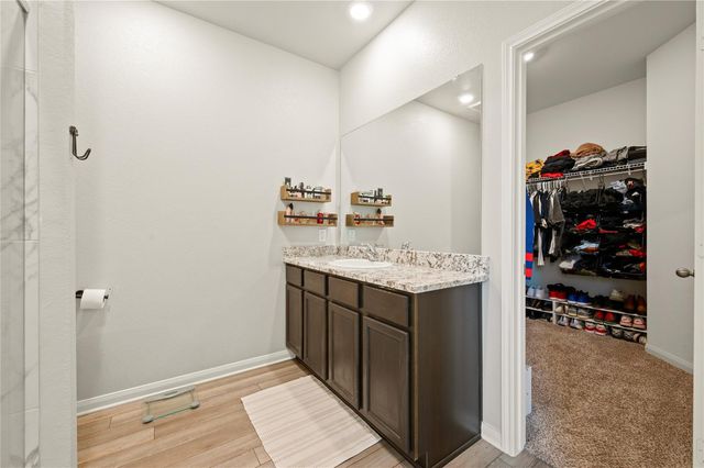 206 Star Spangled DR, Liberty Hill, TX 78642