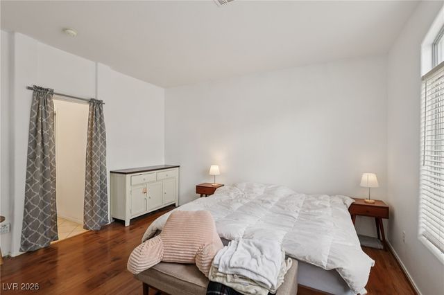 7616 Yondering Avenue, Las Vegas, NV 89131