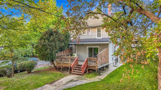 2016 Laurel Avenue, Saint Paul, MN 55104