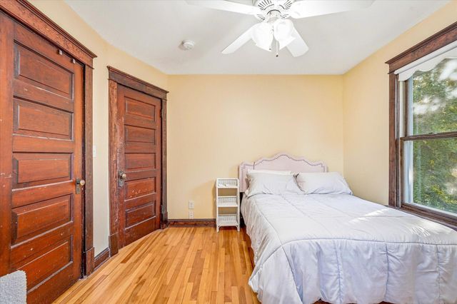 2016 Laurel Avenue, Saint Paul, MN 55104