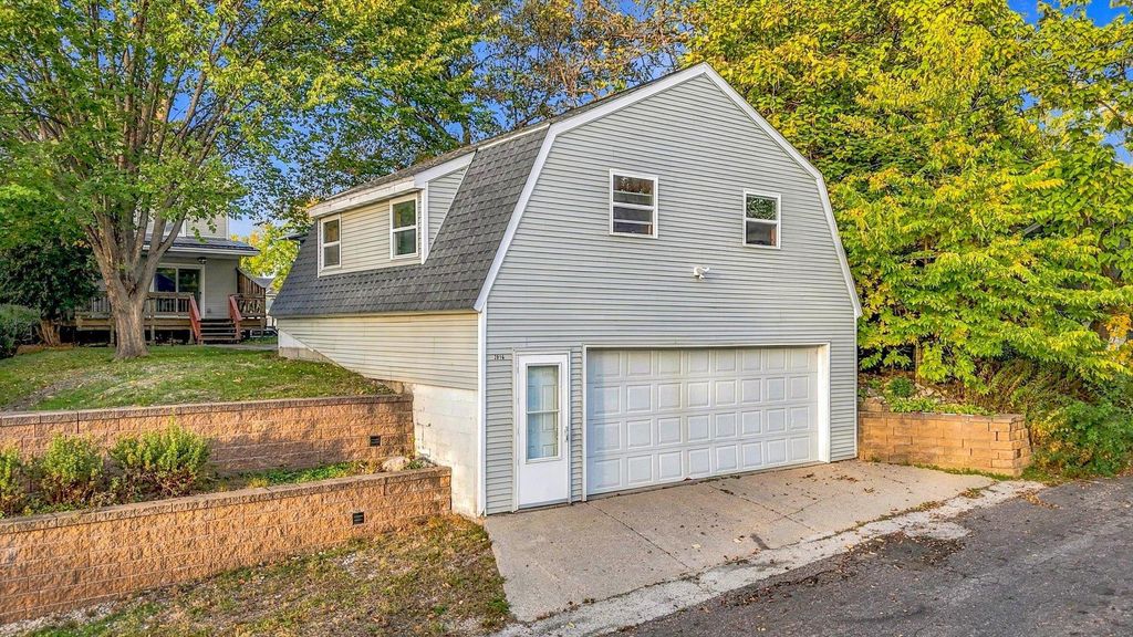 2016 Laurel Avenue, Saint Paul, MN 55104 — photo 4