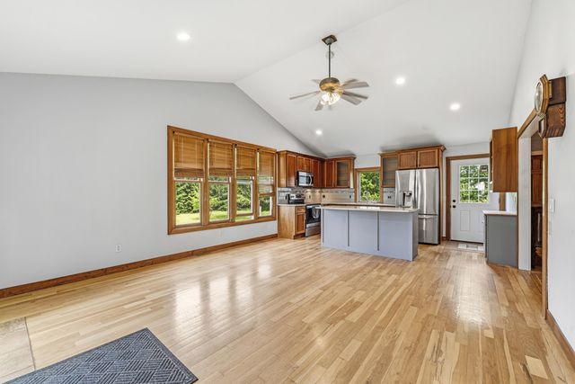 2995 65th Street, Saugatuck Twp, MI 49408
