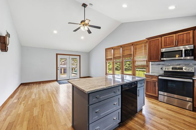2995 65th Street, Saugatuck Twp, MI 49408