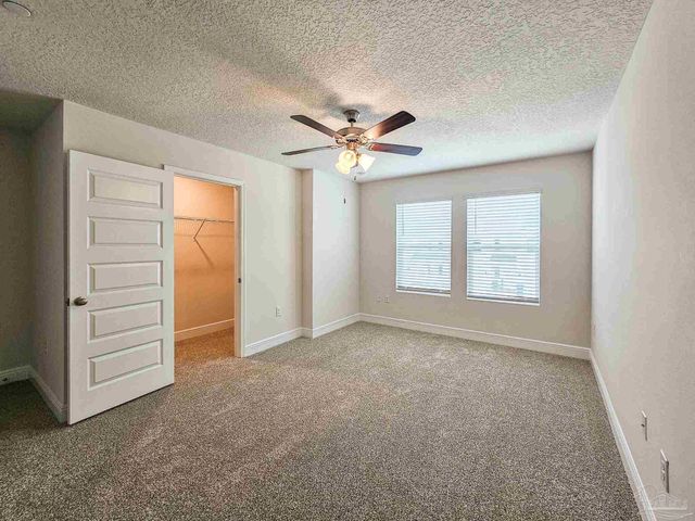 1211 Fairchild Village Dr, Pensacola, FL 32504