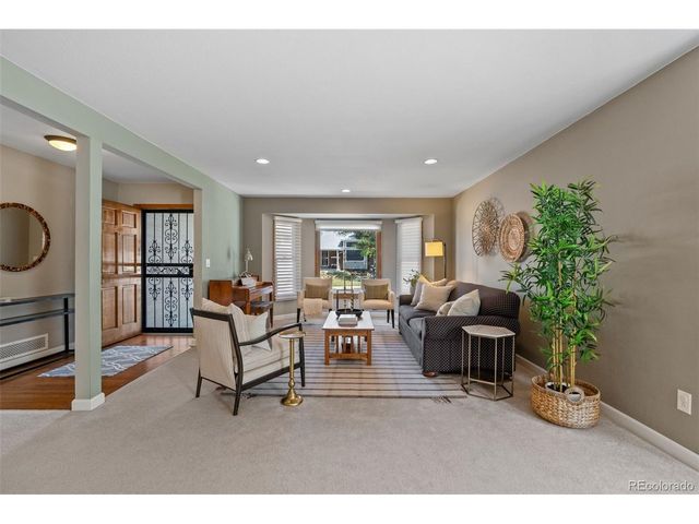5233 S Zeno Way, Centennial, CO 80015