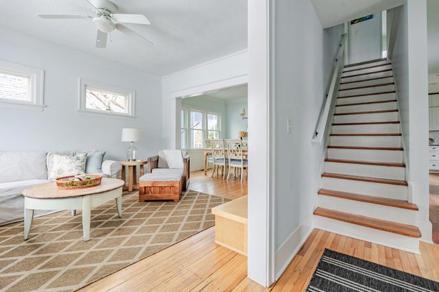 321 Clinton Street, South Haven City, MI 49090