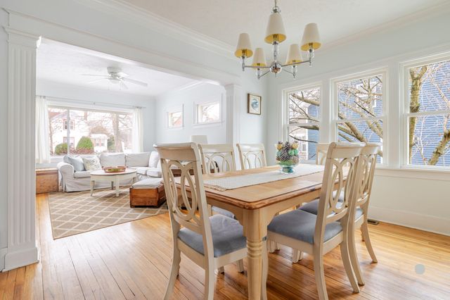 321 Clinton Street, South Haven City, MI 49090