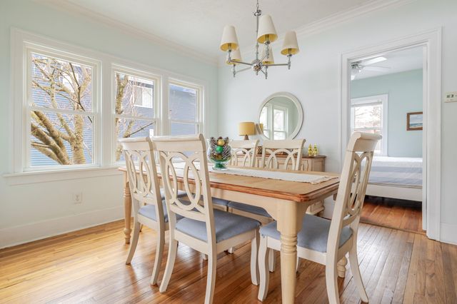 321 Clinton Street, South Haven City, MI 49090