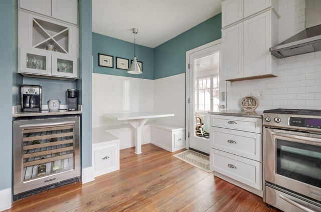 321 Clinton Street, South Haven City, MI 49090