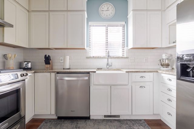 321 Clinton Street, South Haven City, MI 49090