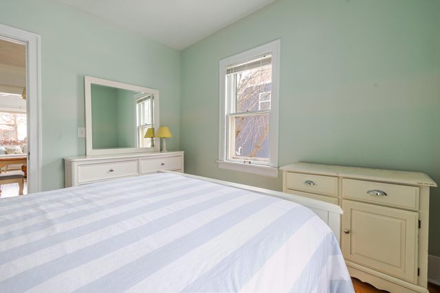 321 Clinton Street, South Haven City, MI 49090