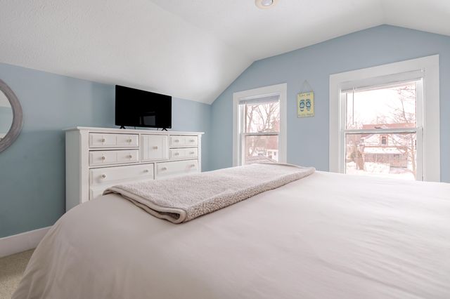 321 Clinton Street, South Haven City, MI 49090