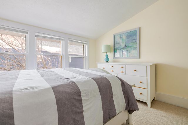 321 Clinton Street, South Haven City, MI 49090