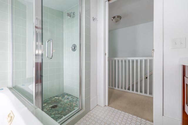 321 Clinton Street, South Haven City, MI 49090