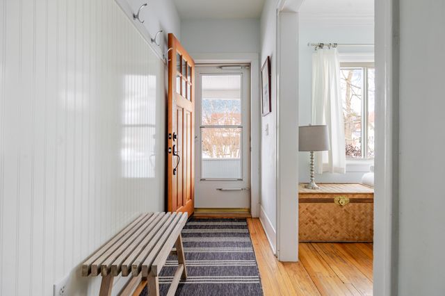 321 Clinton Street, South Haven City, MI 49090