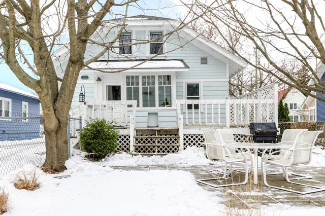 321 Clinton Street, South Haven City, MI 49090