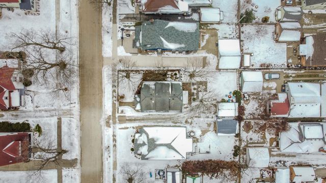 321 Clinton Street, South Haven City, MI 49090