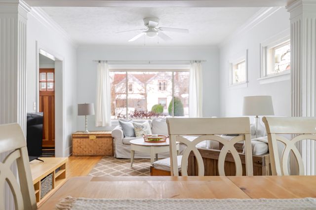 321 Clinton Street, South Haven City, MI 49090