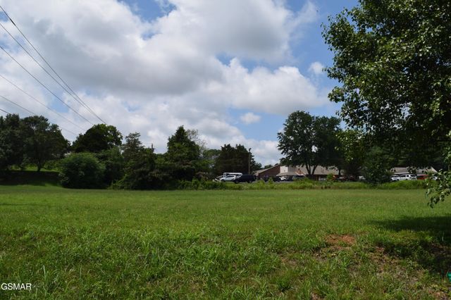 1645 E Main Street, Rogersville, TN 37857