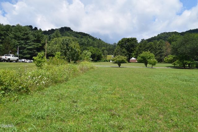 1645 E Main Street, Rogersville, TN 37857
