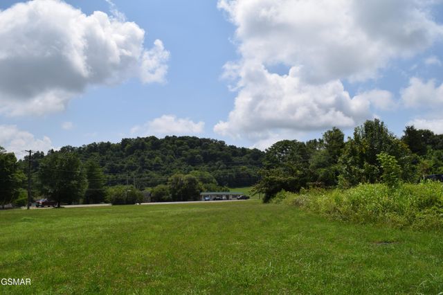 1645 E Main Street, Rogersville, TN 37857