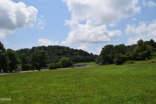 1645 E Main Street, Rogersville, TN 37857